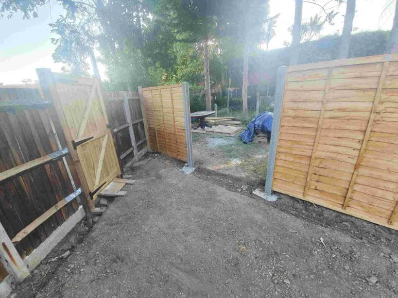 Professional Fencing & Gates Installation